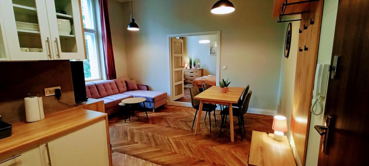 Drzewna Apartamenty - Wroclawska Zielona Gora  Ngoại thất bức ảnh
